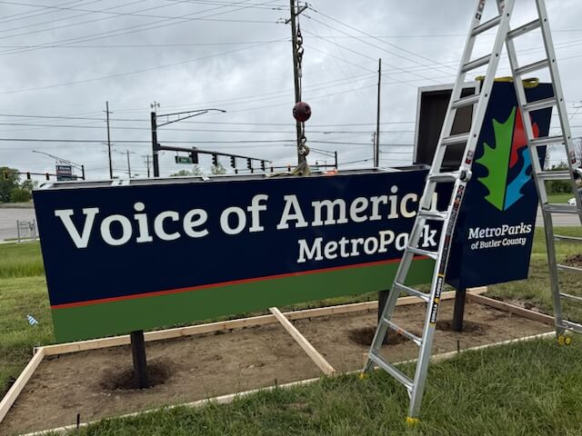 Tri-State Signs installation 2